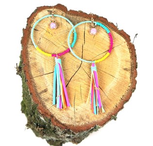 Orecchini lunghi multicolore stile Ibiza (1 pz.)