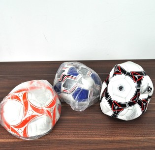 RIMANENZE PALLONI DA CALCIO (3 pz.)