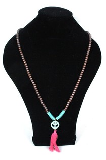 Collana in legno marrone stile Ibiza con simbolo della pace (1 pz)