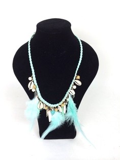Collana Stile Ibiza Verde Menta con Conchiglia/Piuma/Dente (1 pz)