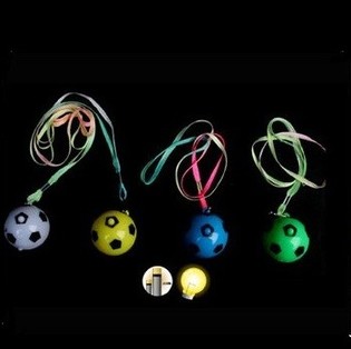 Ciondolo Pallone da Calcio LED Luminoso (48 pz.)