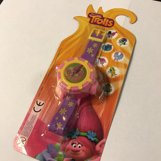 OROLOGIO A PROIEZIONE TROLLS SU SCHEDA (12 pz.)